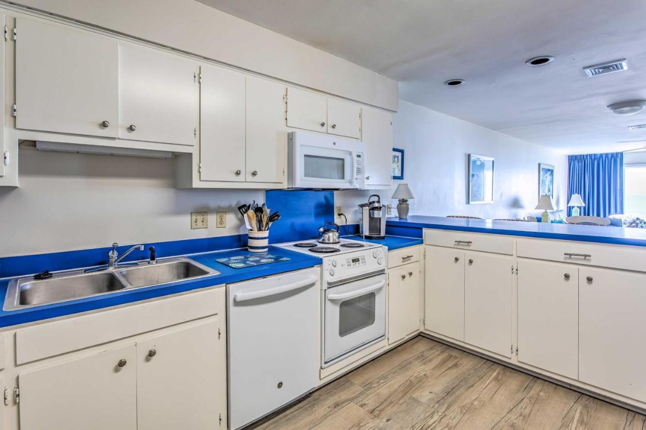 Bright Beachy Condo With Boardwalk Access And Patio! เมอร์เทิลบีช ภายนอก รูปภาพ