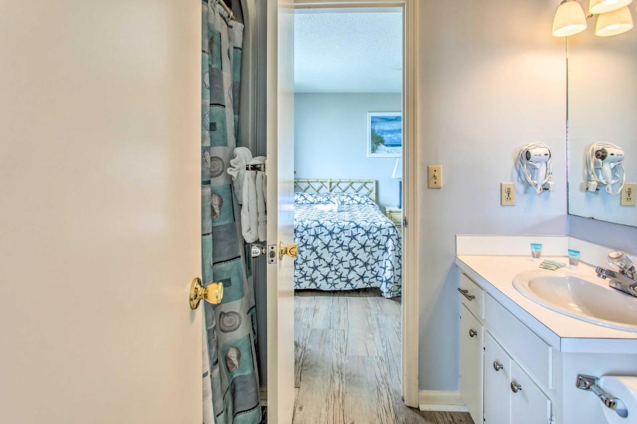 Bright Beachy Condo With Boardwalk Access And Patio! เมอร์เทิลบีช ภายนอก รูปภาพ
